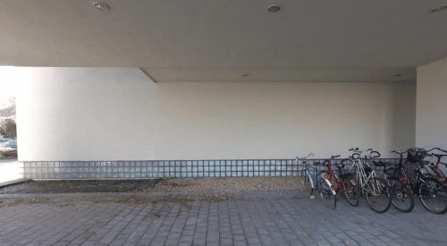Graffitientfernung Haus Fassade in der Schweiz nachher 1